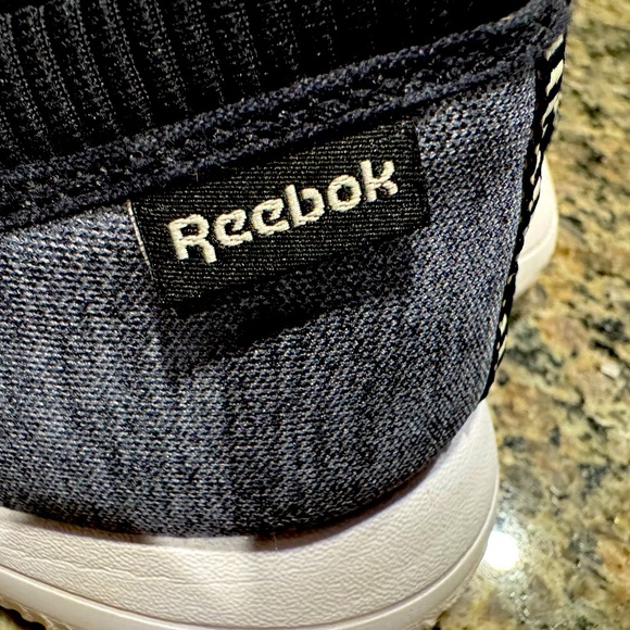 Reebok Shoes Women Skyscape Runaround Shoe - Picture 3 of 7